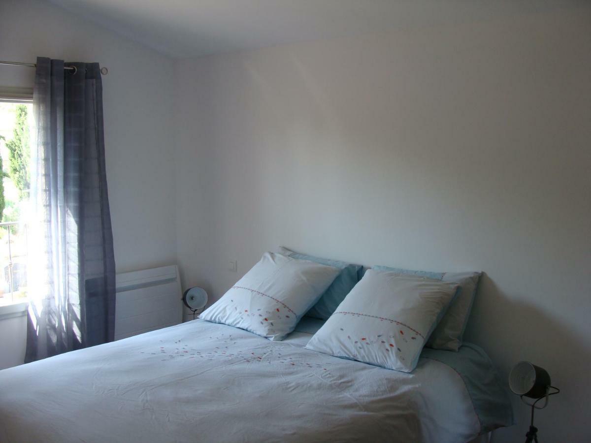Charmante Maison De Village 쿠쿠론 외부 사진