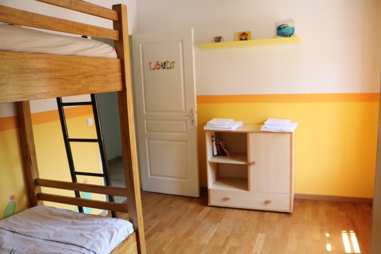 Charmante Maison De Village 쿠쿠론 외부 사진